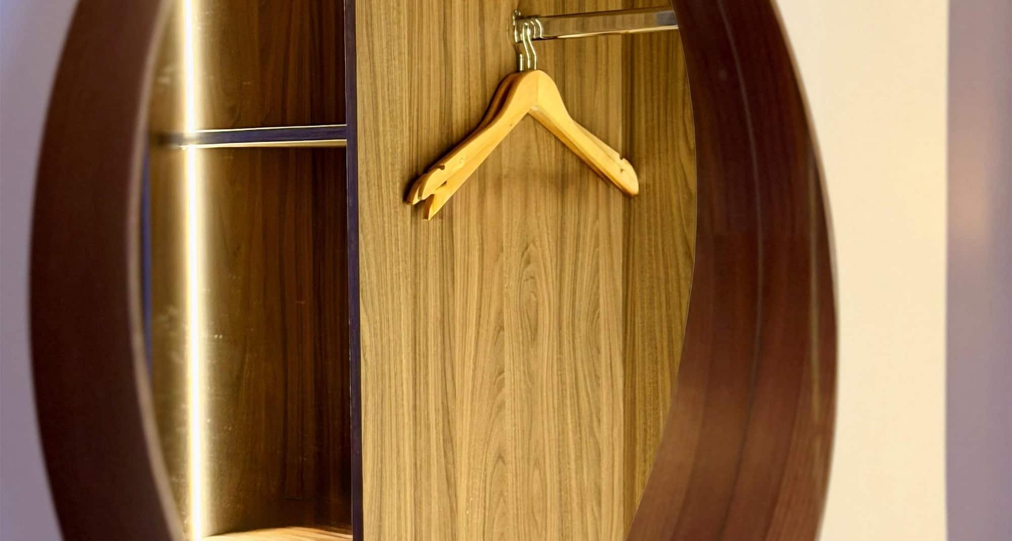 Green hotel, a member of Radisson Individuals - Bedroom Detail Mirror