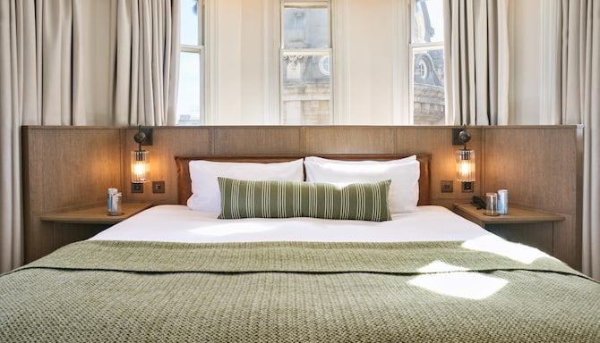 Guild Hotel Bloomsbury - Junior Suite
