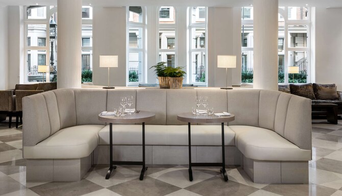 Radisson Blu Edwardian Kenilworth Hotel, London - Scoff and Banter Restaurant