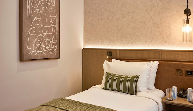 Guild Hotel Fitzrovia - Superior Twin