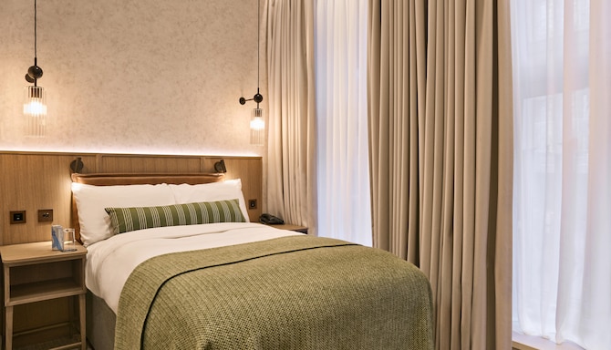 Guild Hotel Fitzrovia - Superior Single