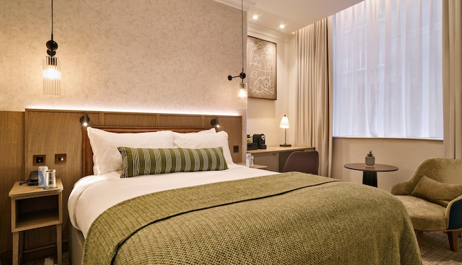 Guild Hotel Fitzrovia - Superior Double