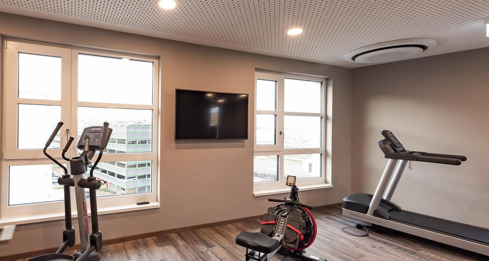 HARBR. Hotel Heilbronn, a member of Radisson Individuals - Fitness Center