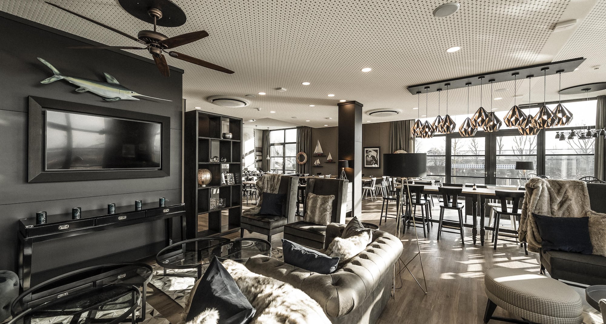 HARBR. Hotel Heilbronn, a member of Radisson Individuals - Restaurant Living Room