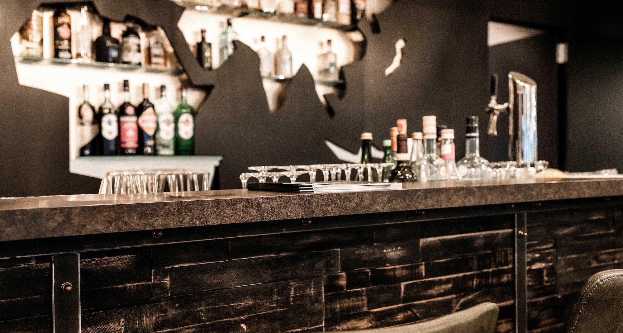 HARBR. Hotel Konstanz, a member of Radisson Individuals - Bar