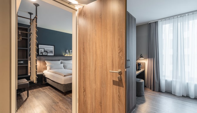 HARBR. Hotel Ludwigsburg, a member of Radisson Individuals - Superior Room Accessible