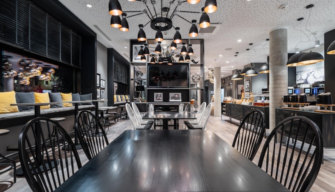 HARBR. Hotel Ludwigsburg, a member of Radisson Individuals - Restaurant
