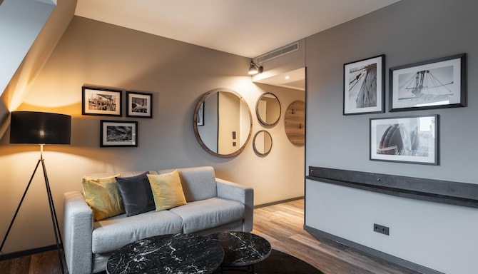 HARBR. Hotel Ludwigsburg, a member of Radisson Individuals - Junior Suite