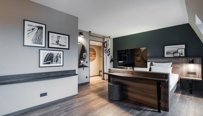 HARBR. Hotel Ludwigsburg, a member of Radisson Individuals - Junior Suite