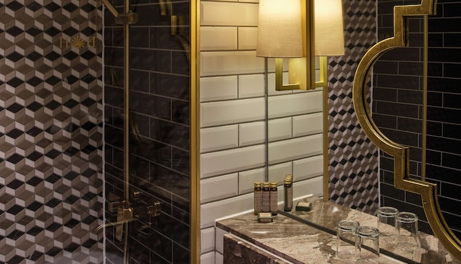 Henrietta House, a member of Radisson Individuals - Boutique Superior room
