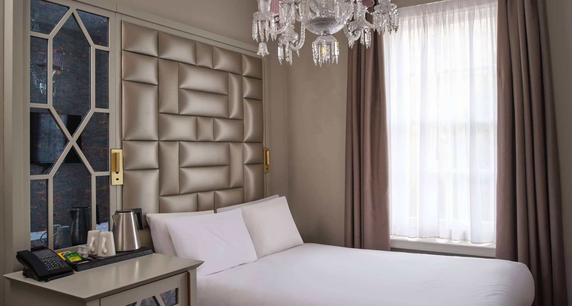Henrietta House, a member of Radisson Individuals - Boutique Cozy Room