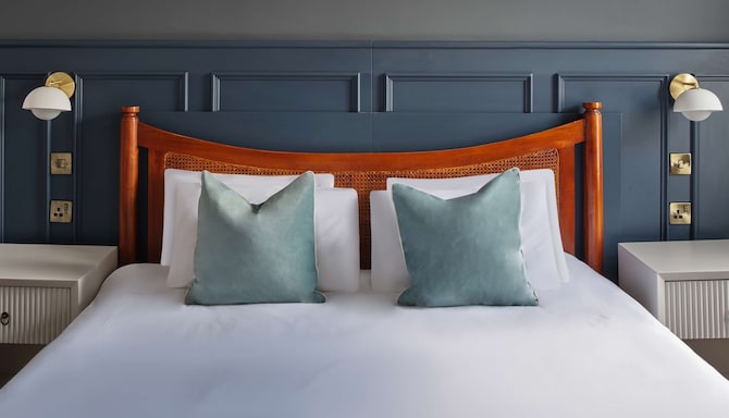 Henrietta House, a member of Radisson Individuals - Traditional Superior Room