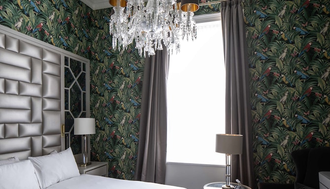 Henrietta House, a member of Radisson Individuals - Premium Room