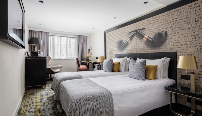 Holmes Hotel London - Guest room
