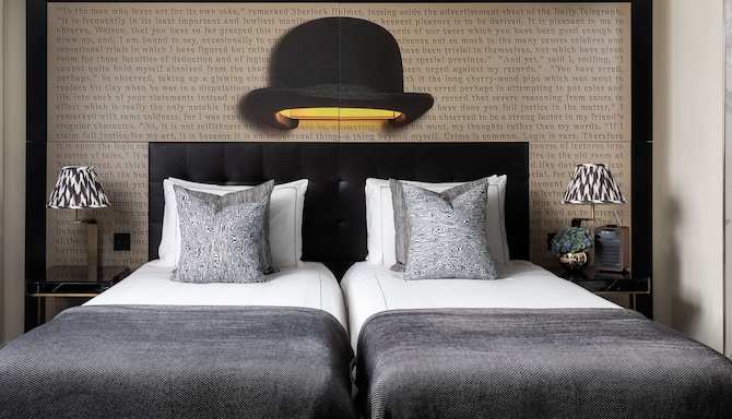 Holmes Hotel London - Guest room