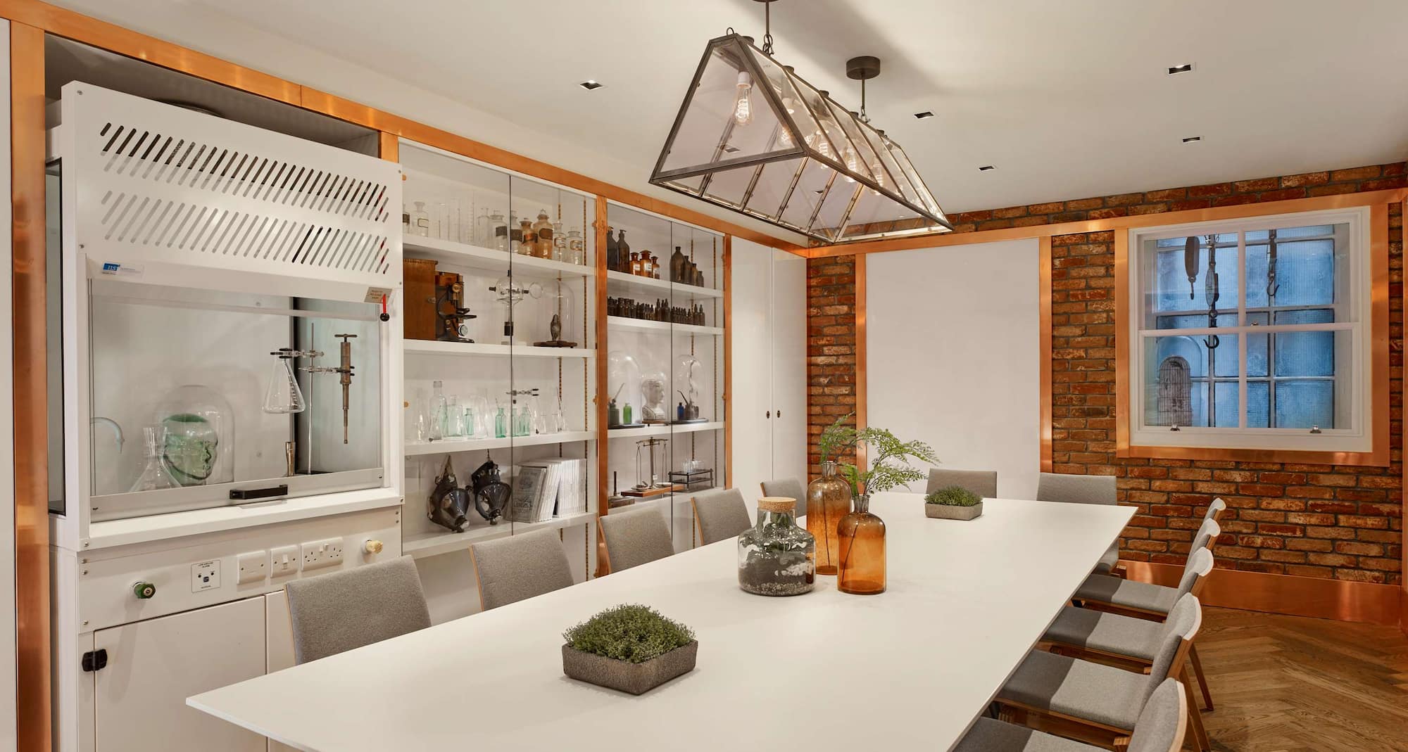 Holmes Hotel London - The Laboratory