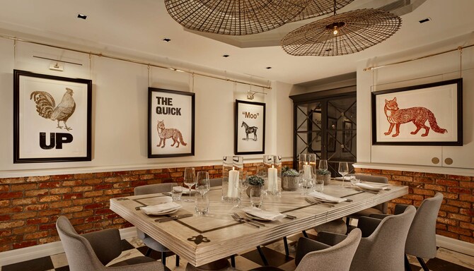 Holmes Hotel London - Dining in The Conservatory