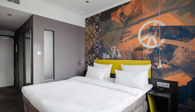 Hotel Berlin, Berlin, a member of Radisson Individuals - Cosy Small Room