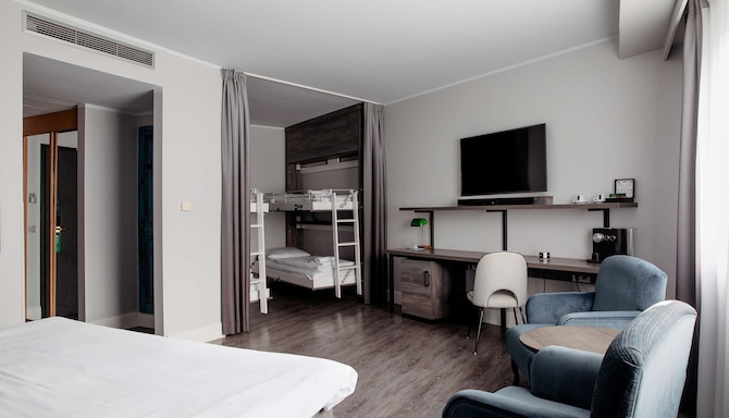 Hotel Berlin, Berlin, a member of Radisson Individuals - Premium Family Room