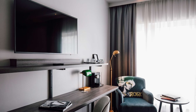 Hotel Berlin, Berlin, a member of Radisson Individuals - Premium Family Room