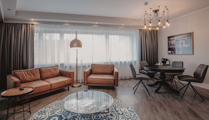 Hotel Berlin, Berlin, a member of Radisson Individuals - Corner Suite