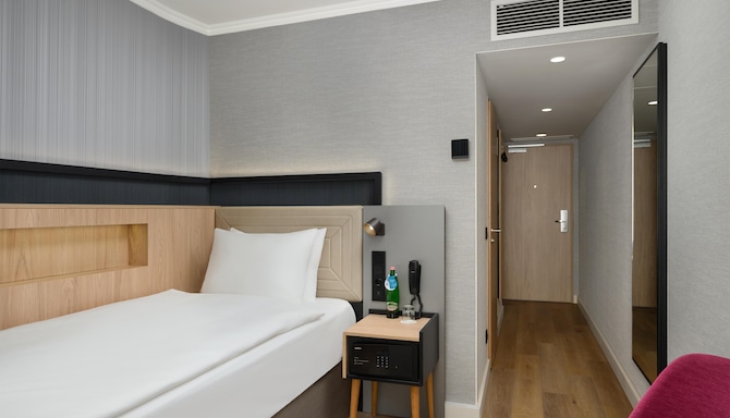 Hotel Erzsébet City Center Budapest, a member of Radisson Individuals - Cozy Room