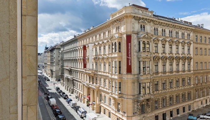 Hotel Rathauspark Wien, a member of Radisson Individuals - Exterior