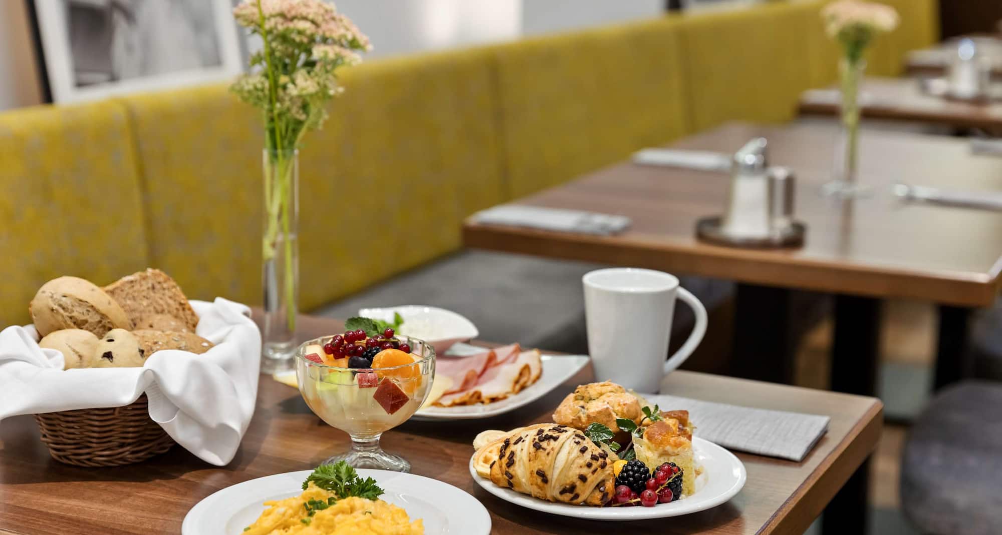 Hotel Rathauspark Wien, a member of Radisson Individuals - Breakfast