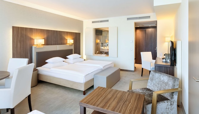 Hotel Schillerpark Linz, a member of Radisson Individuals - Junior Suite