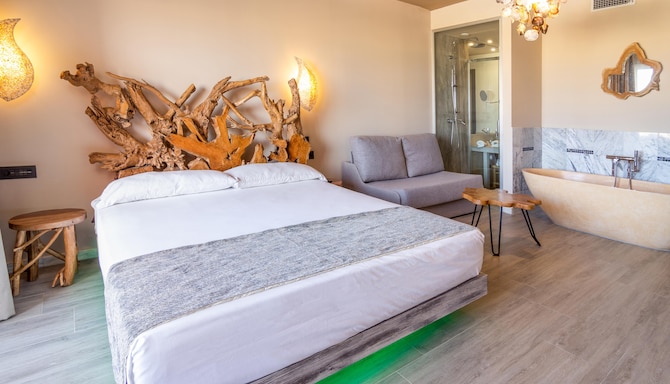 Hotel Tarifa Lances, a member of Radisson Individuals - Premium Room - Terrace