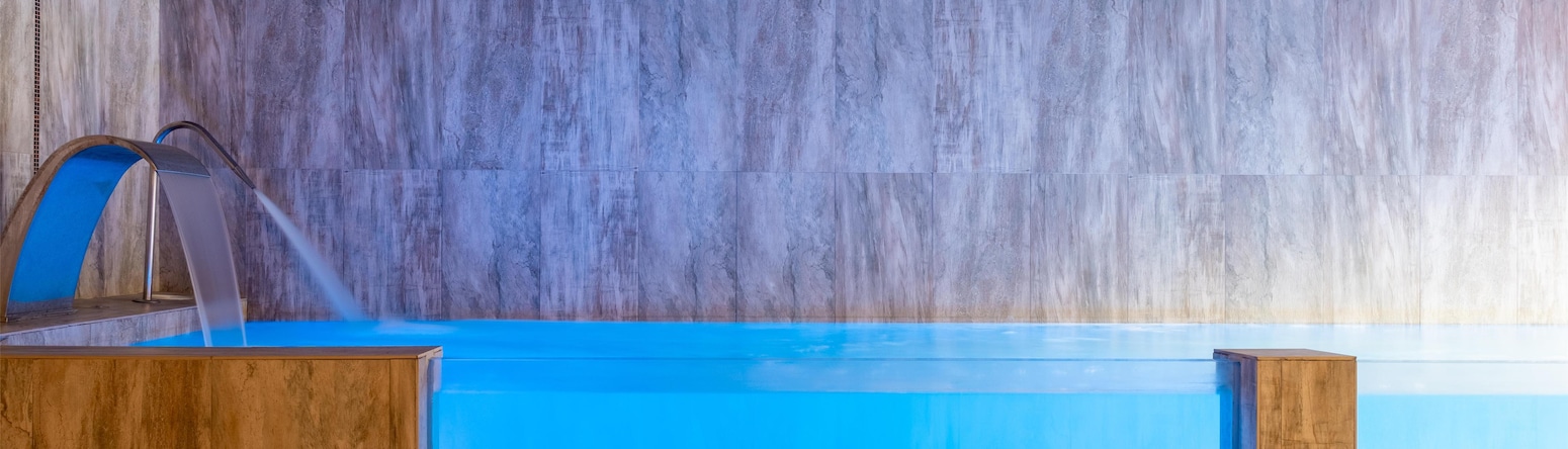 Hotel Tarifa Lances, a member of Radisson Individuals - Spa pool