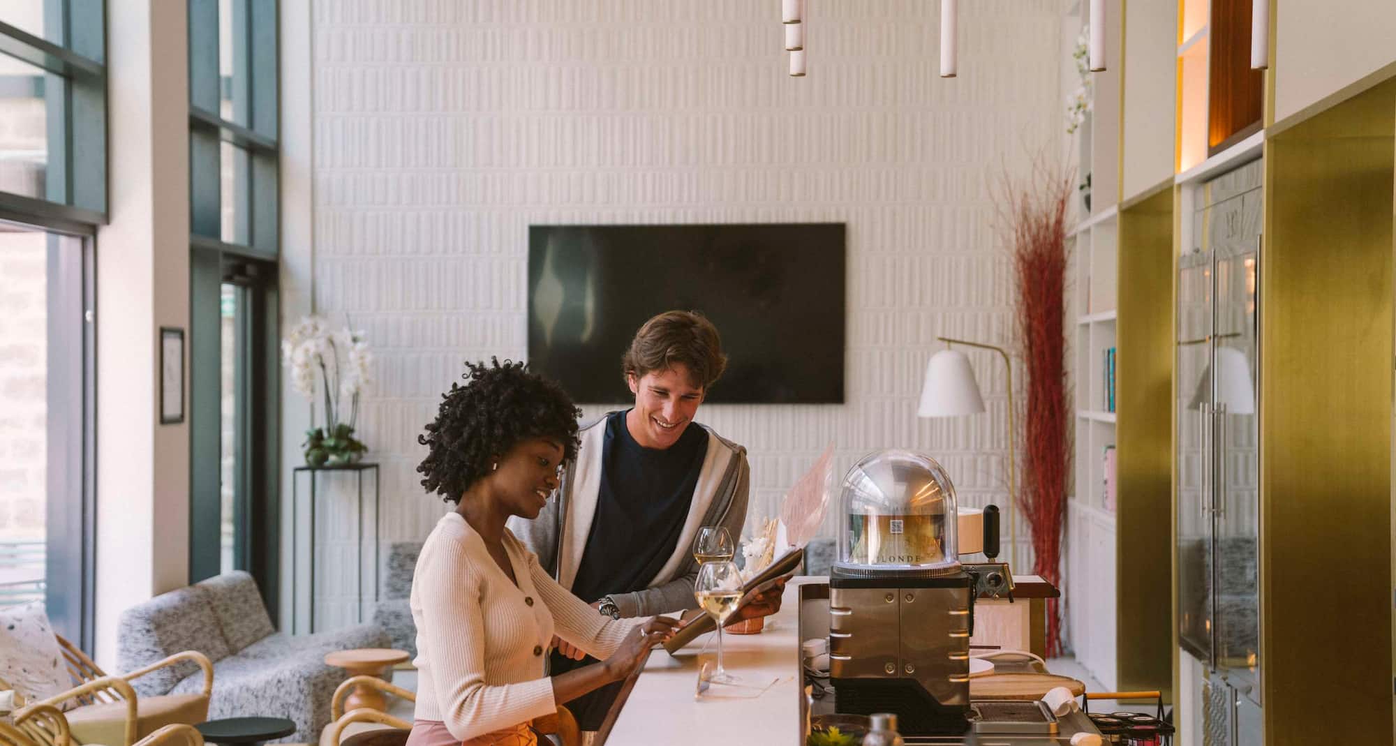 Hotel Yac Paris Clichy, a member of Radisson Individuals - Bar