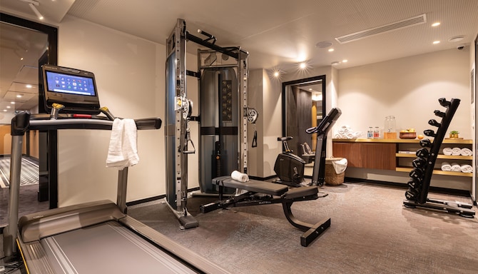 Hotel Yac Paris Clichy, a member of Radisson Individuals - Fitness 2