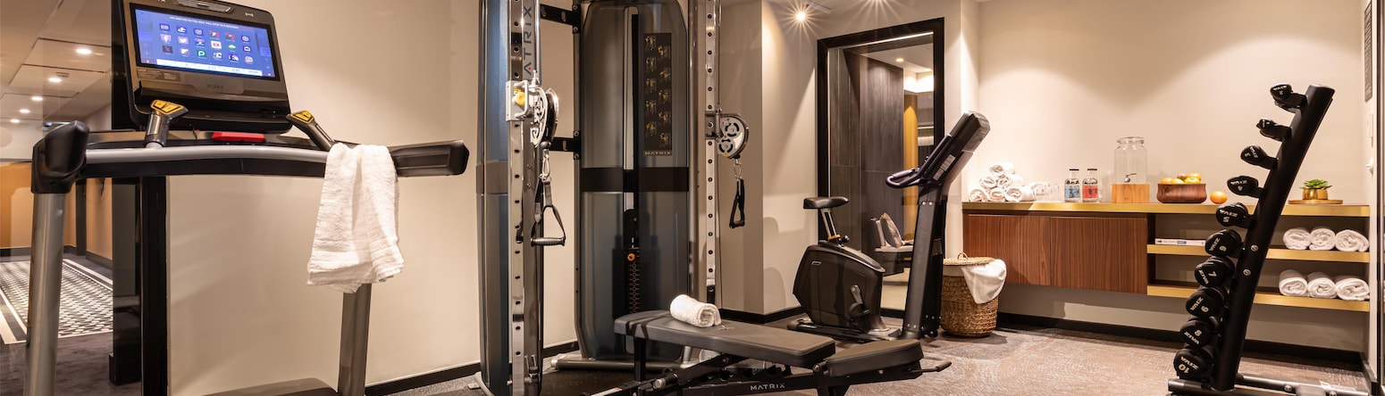 Hotel Yac Paris Clichy, a member of Radisson Individuals - Fitness 2