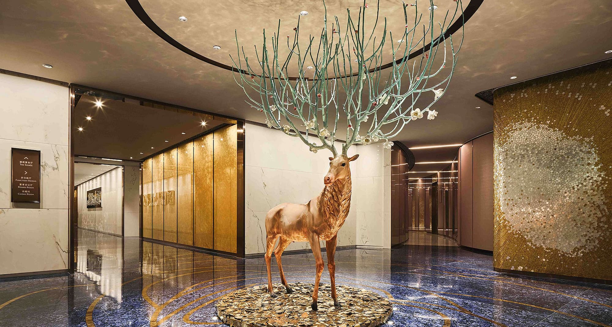 上海中心J酒店 - J Hotel Shanghai Tower - 105F The Soiree Entrance