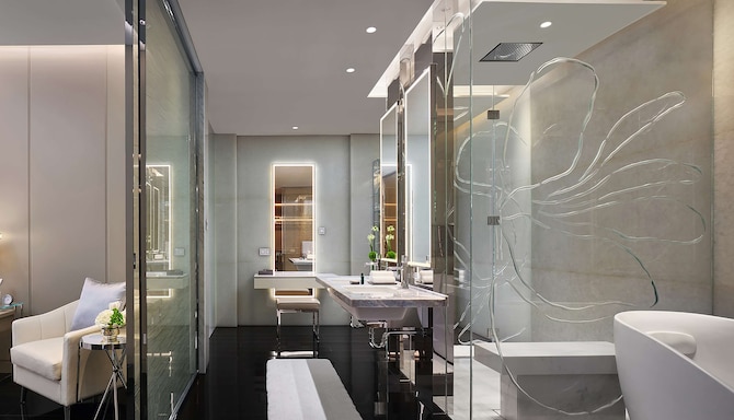 上海中心J酒店 - J Hotel Shanghai Tower - 客房/住宿