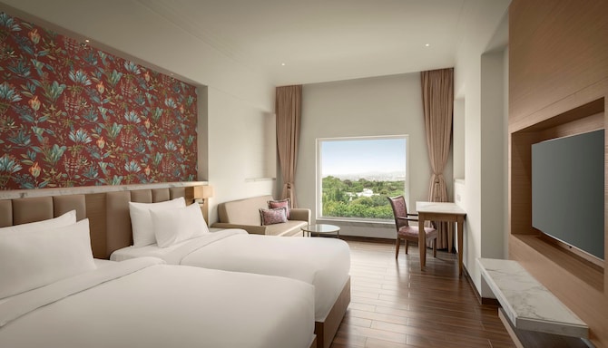 Jasraj Palace Yavatmal Hotel, a member of Radisson Individuals - Standard Room