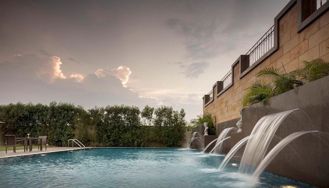 Jasraj Palace Yavatmal Hotel, a member of Radisson Individuals - Pool