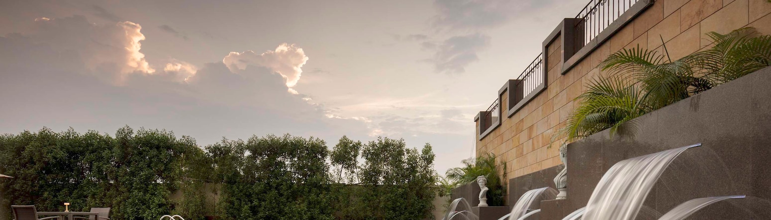 Jasraj Palace Yavatmal Hotel, a member of Radisson Individuals - Pool