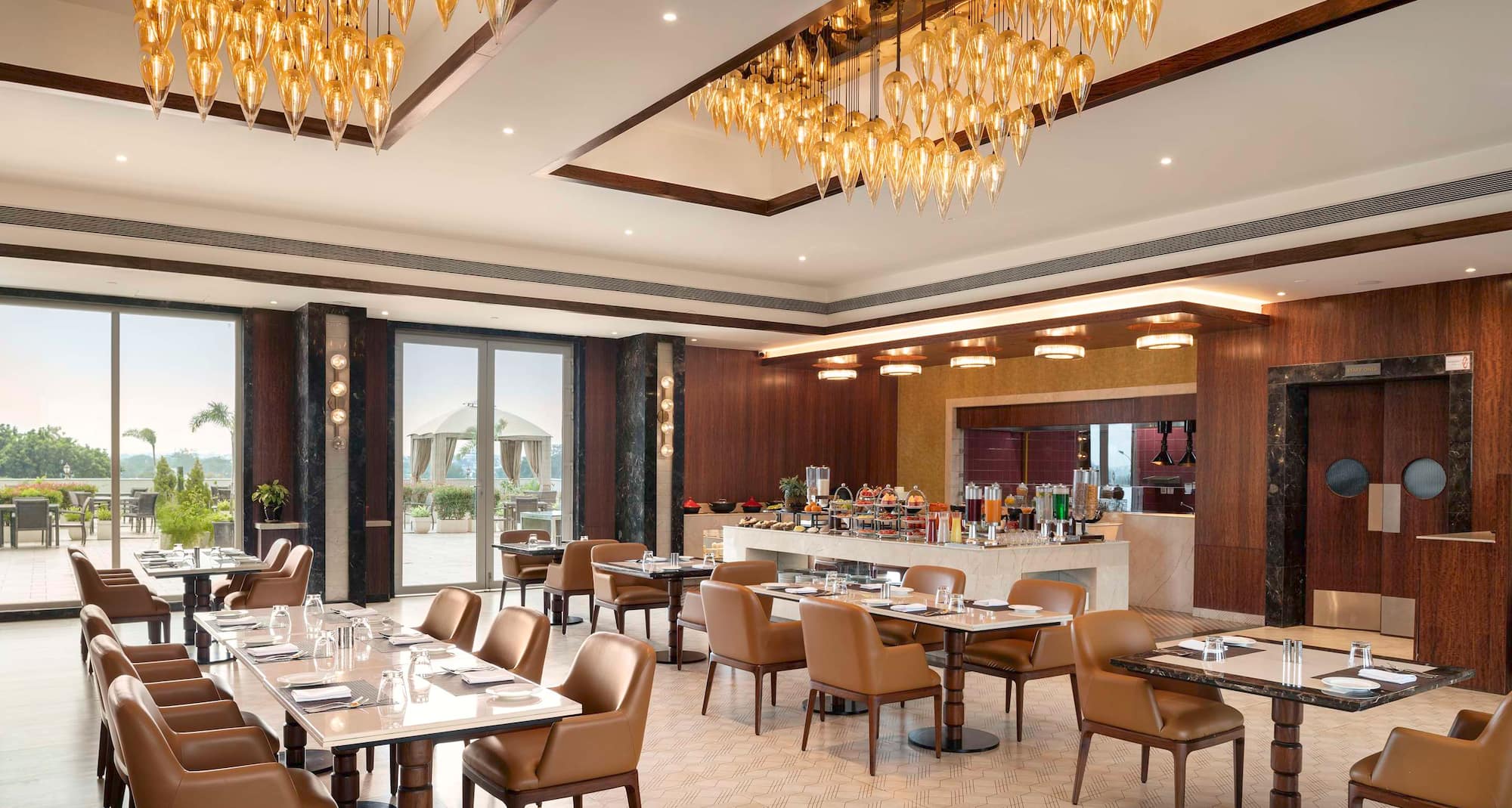 Jasraj Palace Yavatmal Hotel, a member of Radisson Individuals - The Golden Saffron (द गोल्डन सैफ्रॉन)