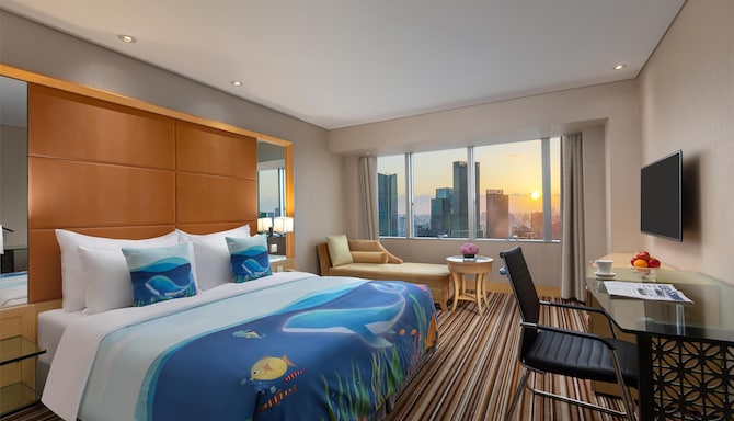 上海新锦江大酒店 - Jin Jiang Tower, Shanghai - 客房/住宿