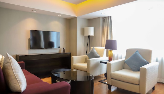 上海新锦江大酒店 - Jin Jiang Tower, Shanghai - 套房