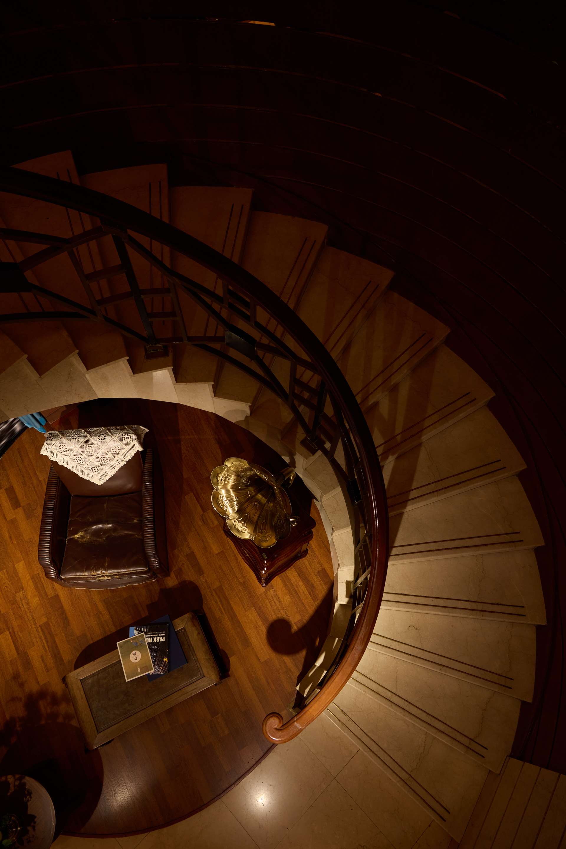 JJ Brand - Park Hotel Reverso Built Winding Stairs