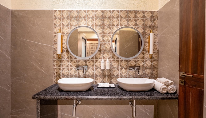 Jungle Home Resort Tadoba, a member of Radisson Individuals Retreats - Villa - 3 bedrooms bath