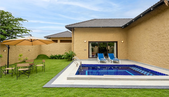 Jungle Home Resort Tadoba, a member of Radisson Individuals Retreats - Villa - 3 bedrooms pool