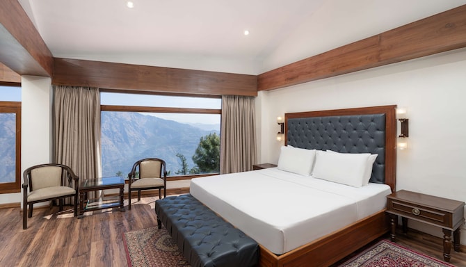 Koti Resort Shimla, a member of Radisson Individuals Retreats - Deluxe Room Valley View
