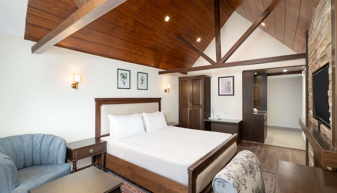 Koti Resort Shimla, a member of Radisson Individuals Retreats - Deluxe Room