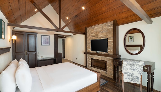 Koti Resort Shimla, a member of Radisson Individuals Retreats - Deluxe Room