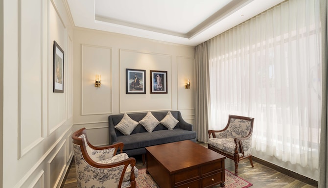 Koti Resort Shimla, a member of Radisson Individuals Retreats - Suite