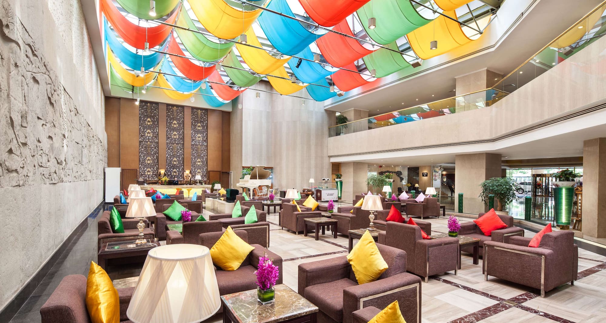 昆明锦江大酒店 - Kunming Jin Jiang Hotel - Lobby Bar